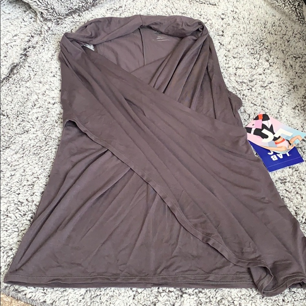 ✨ JoyLab Gray workout overlap tank top